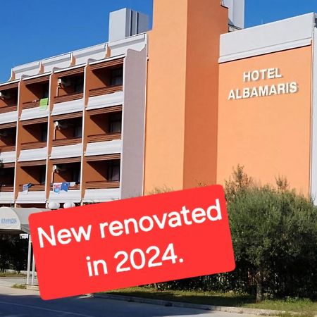 Hotel Albamaris 비오그라드나모루 외부 사진